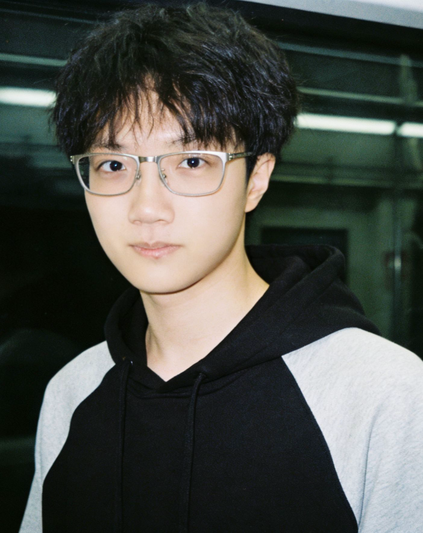 Runbang Yan